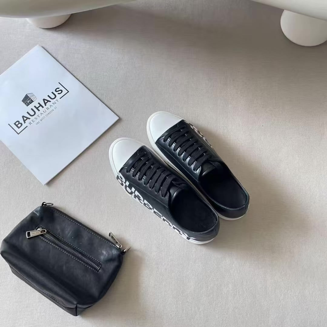 Burberry Sneakers