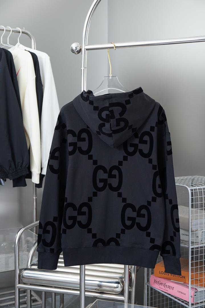 Gucci Sweatshirt