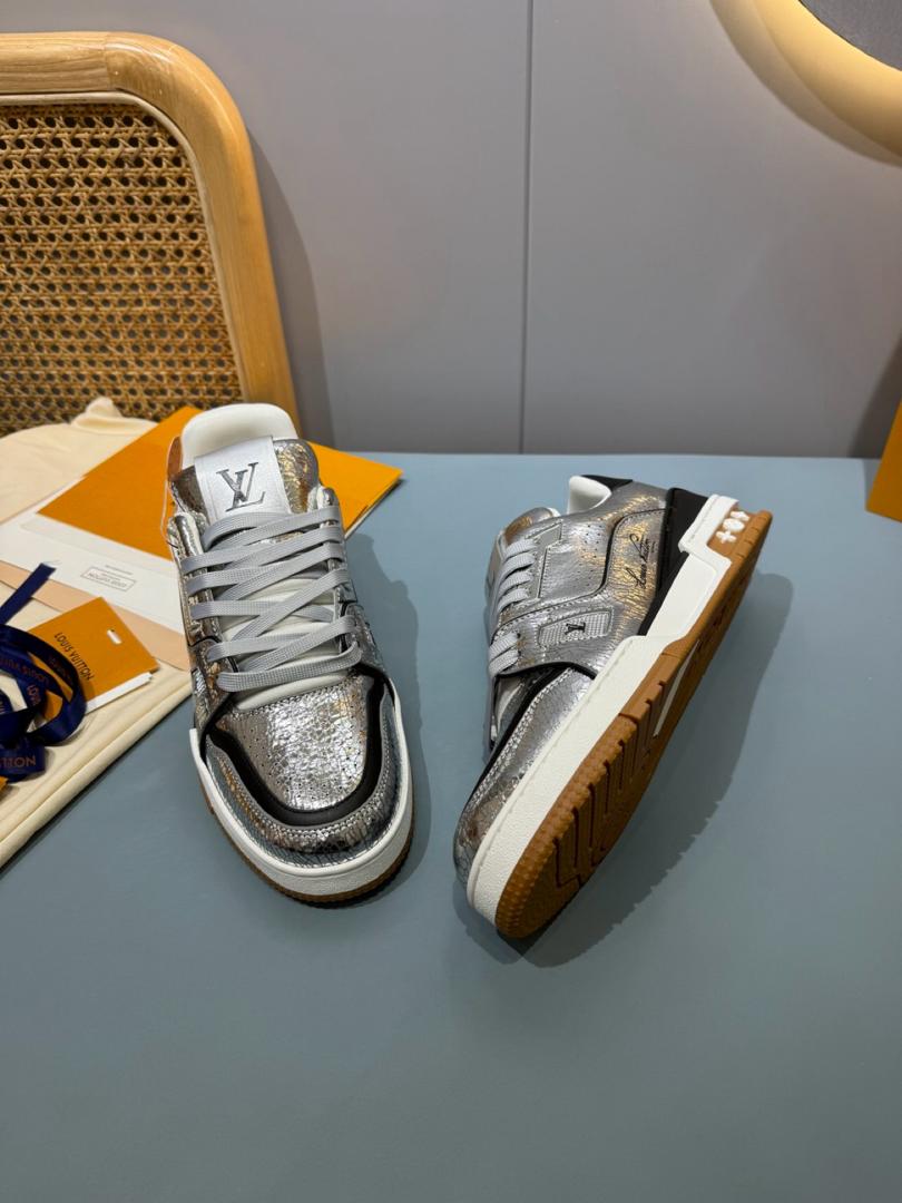 LV Louis Vuitton Trainer Silver Leather