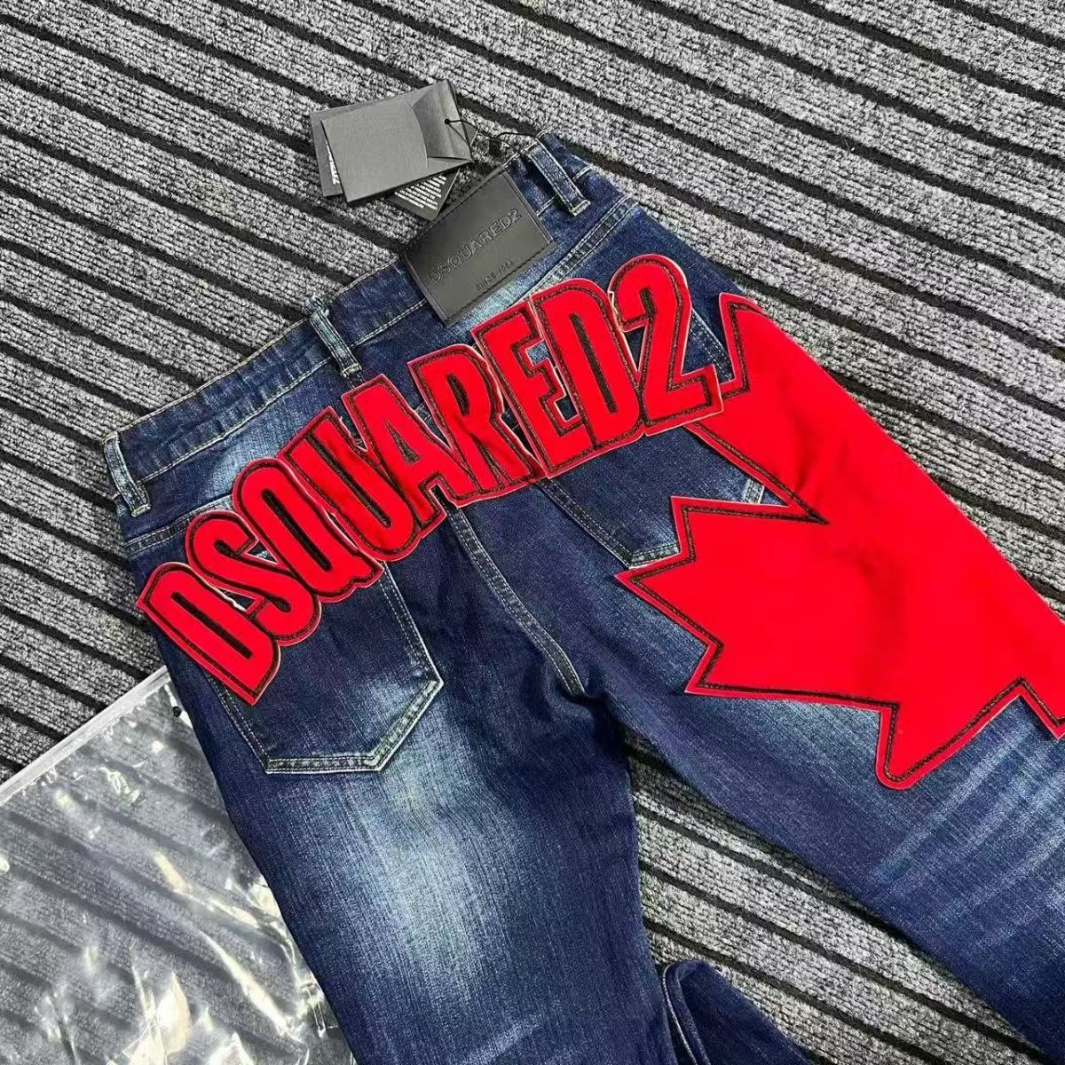 Calça ganga Dsquared2 Skater Jeans