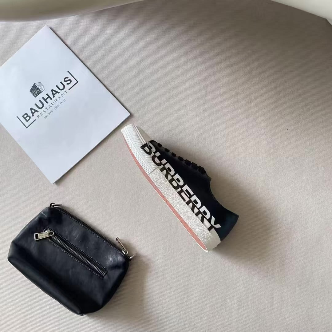 Burberry Sneakers