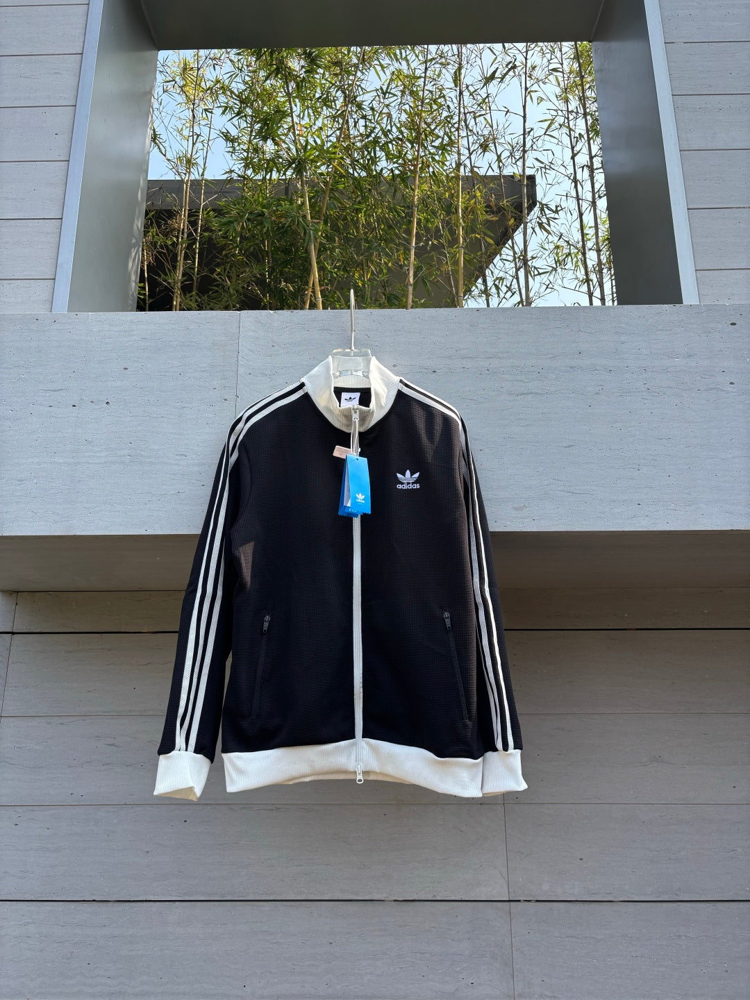 Adidas Originals Malha Track Top Negro + Blanco
