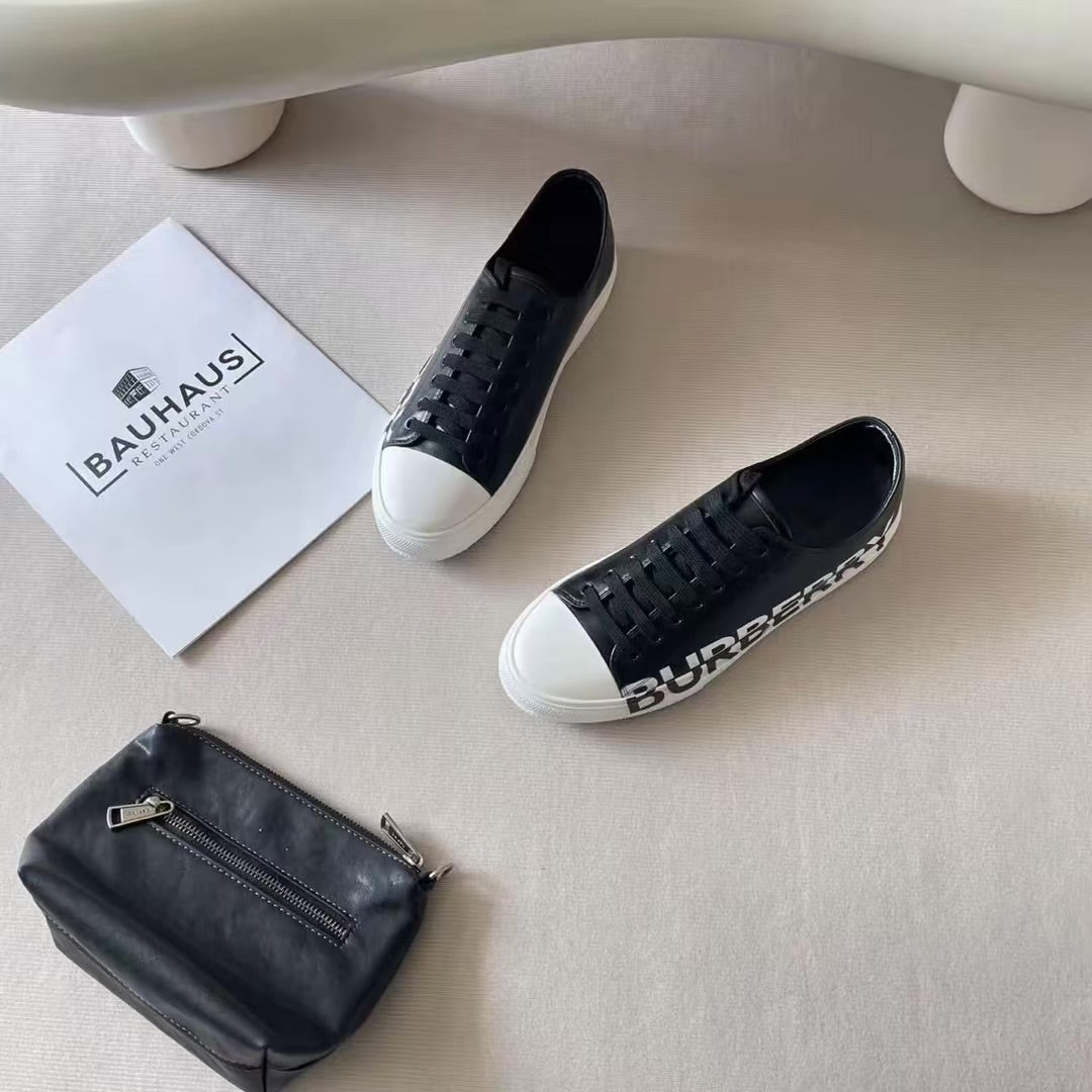Burberry Sneakers