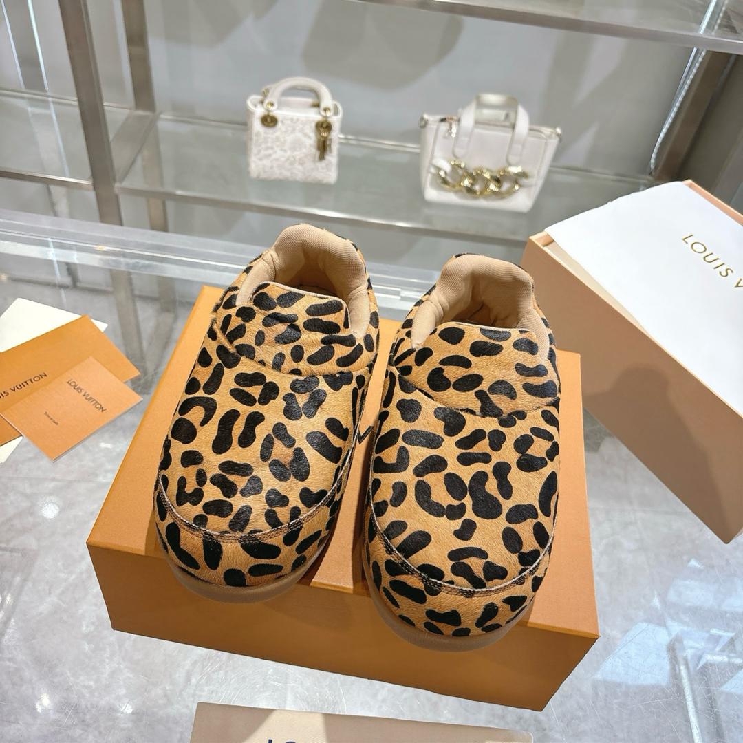 LV Louis Vuitton Yeti