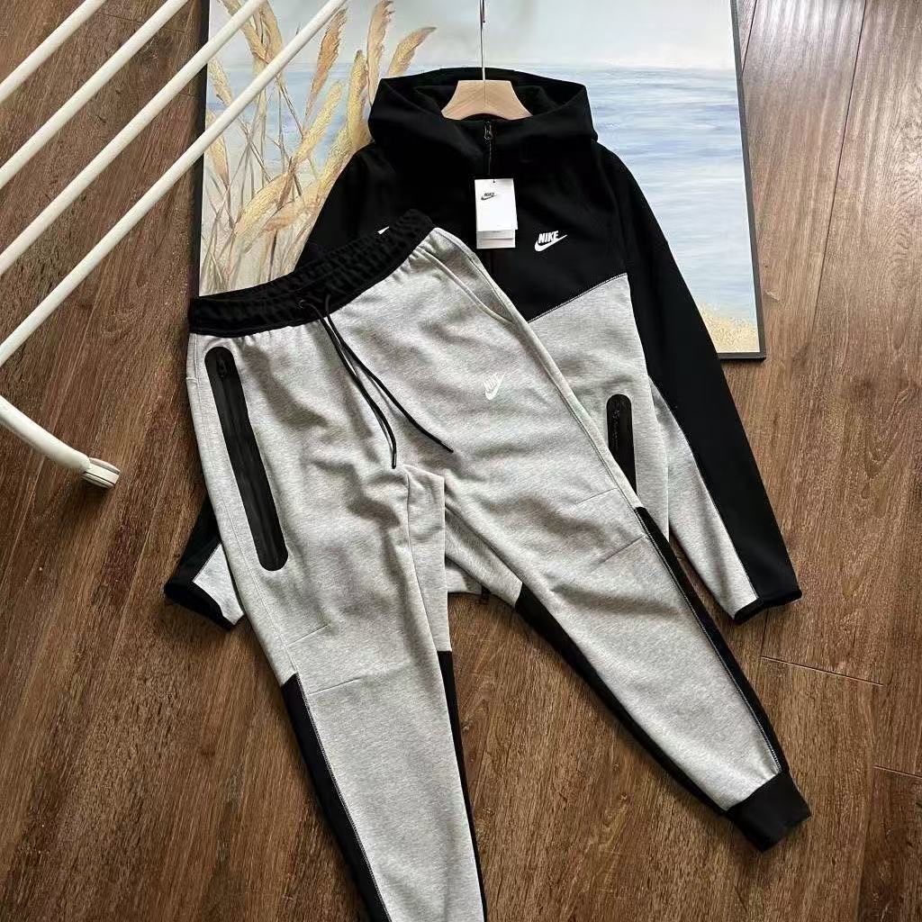 Conjunto Nike Tech