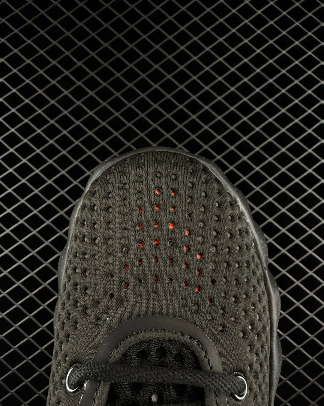 Nike Mind 002 — Black Hyper Crimson