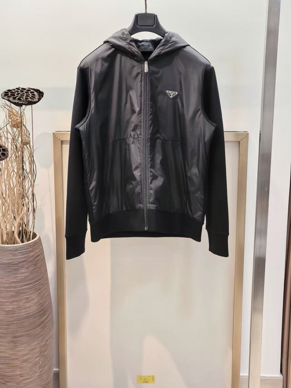 PRADA blouson Re-Nylon Windbreaker
