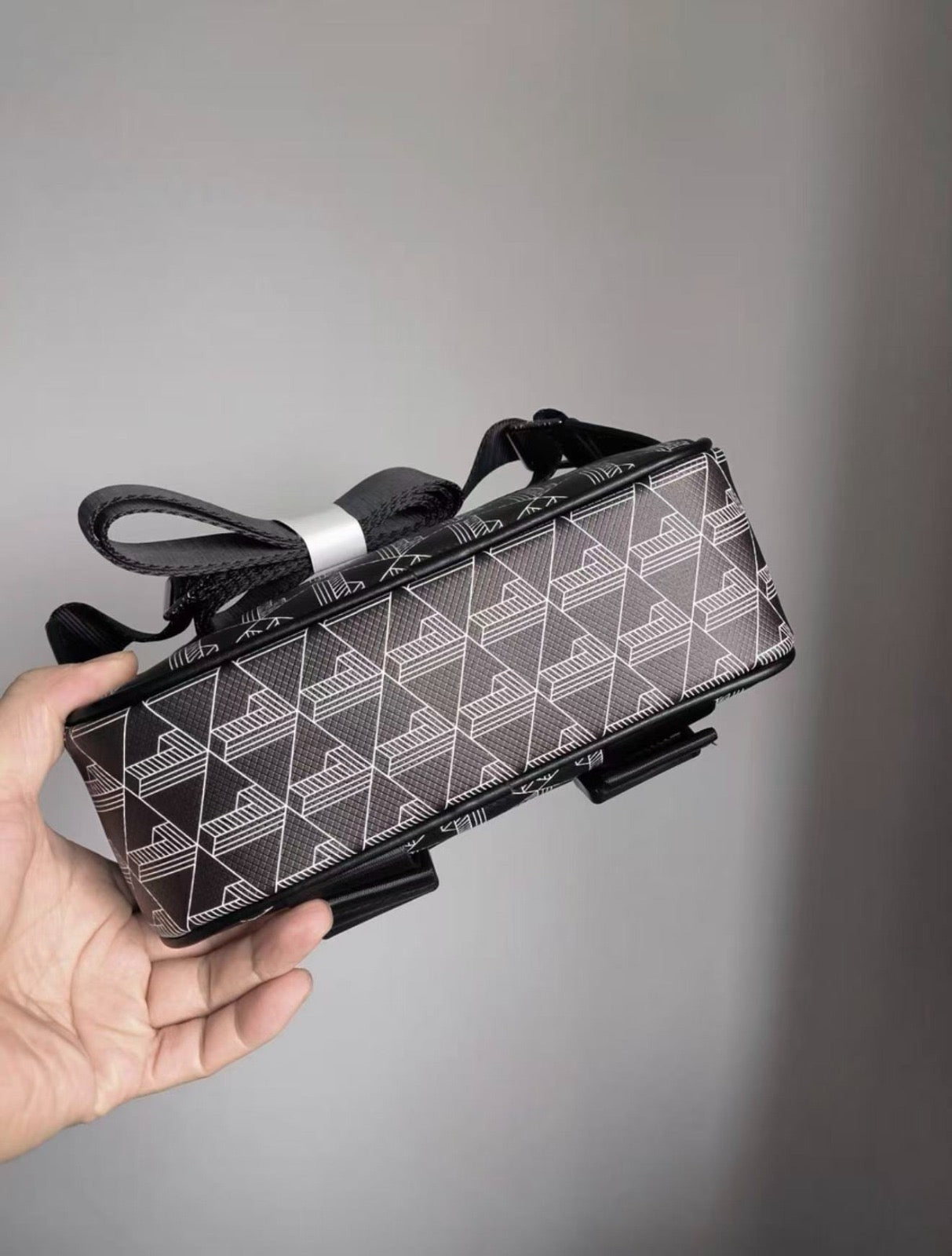 Lacoste Messenger Bag