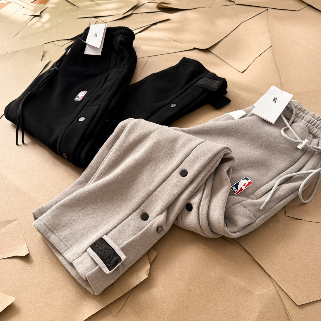 Calça Nike x Fear of God Warm-Up Tear Away