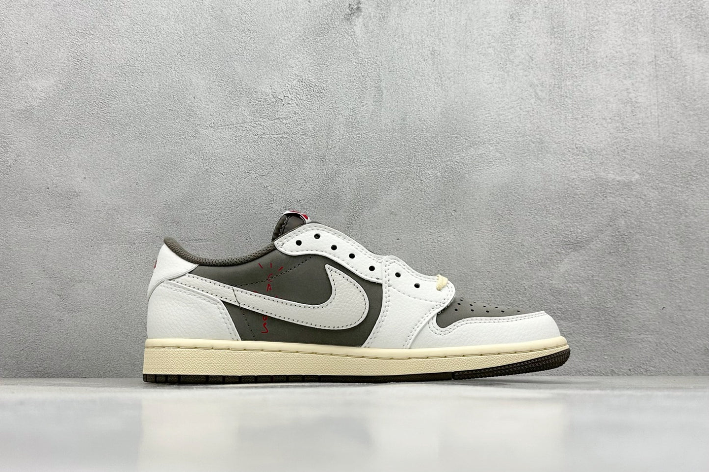 Air Jordan Dunk Travis Scott x Air Jordan 1 Low