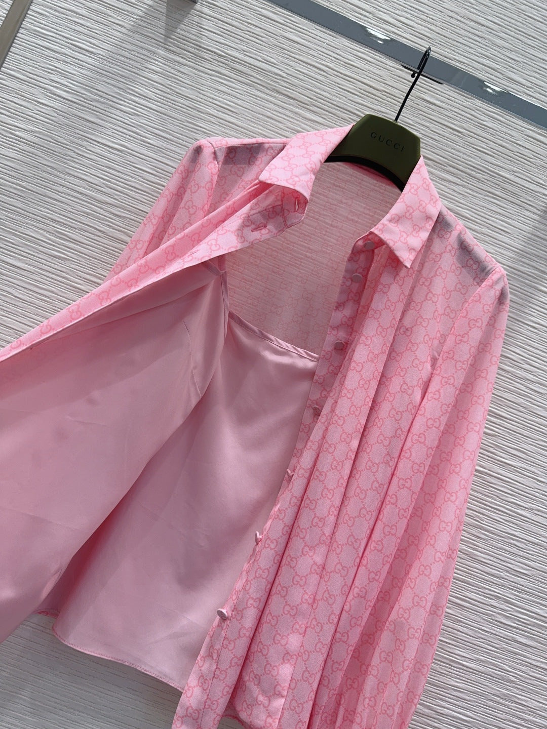 Blusa GG Gucci chifon de seda estampada