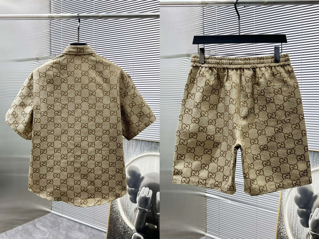 Conjunto GG Gucci monogram