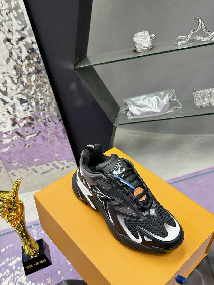 LV Louis Vuitton Trainer (Novo Modelo)