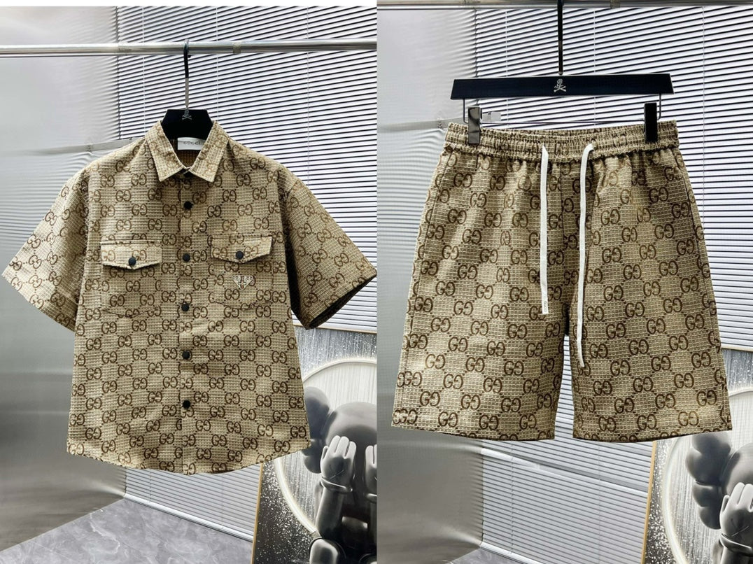 Conjunto GG Gucci monogram