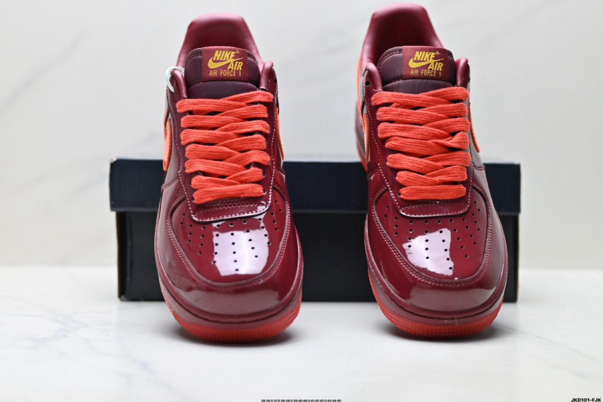 Nike Air Force 1 Low "Patent Leather"