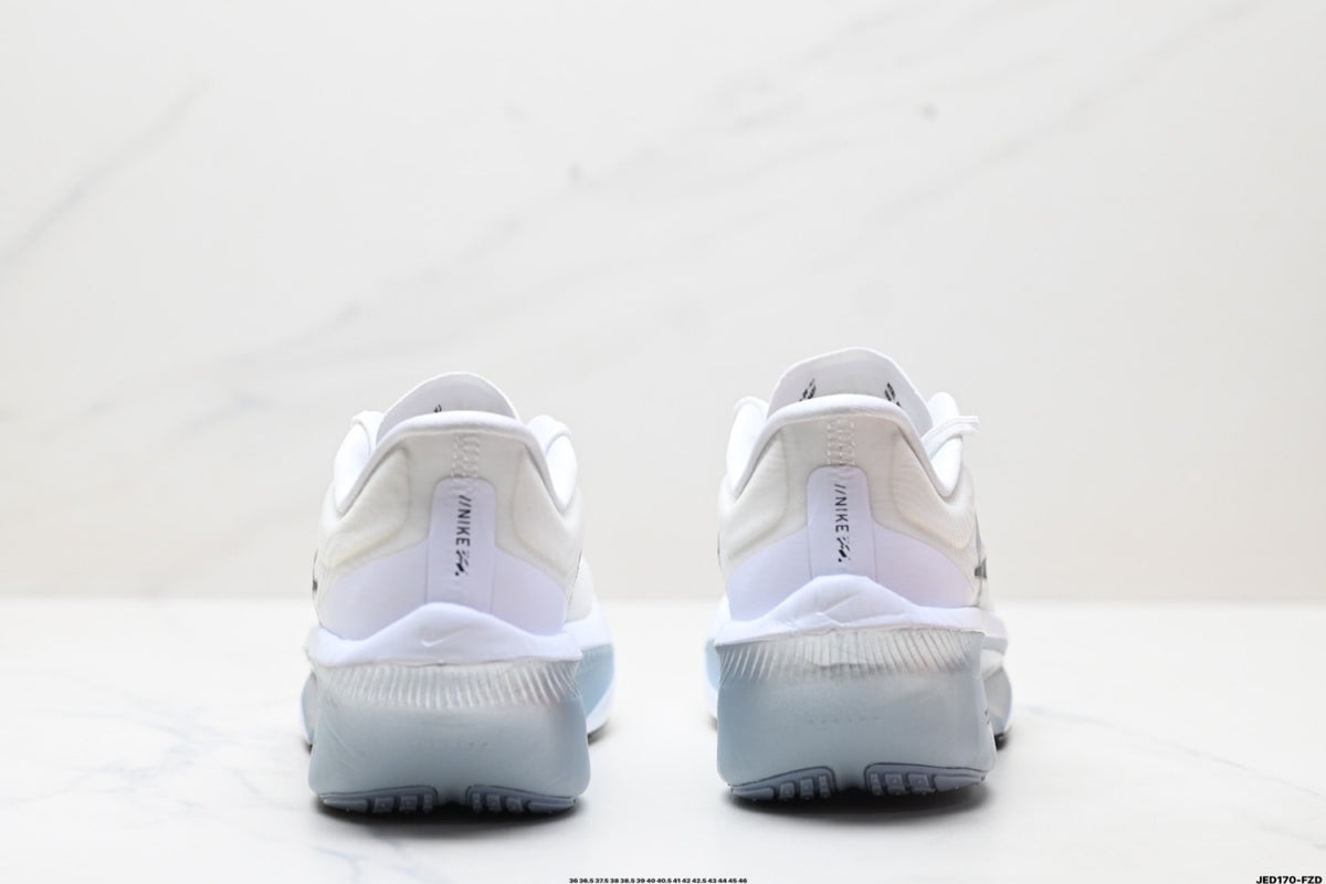Nike Zoom Fly 6