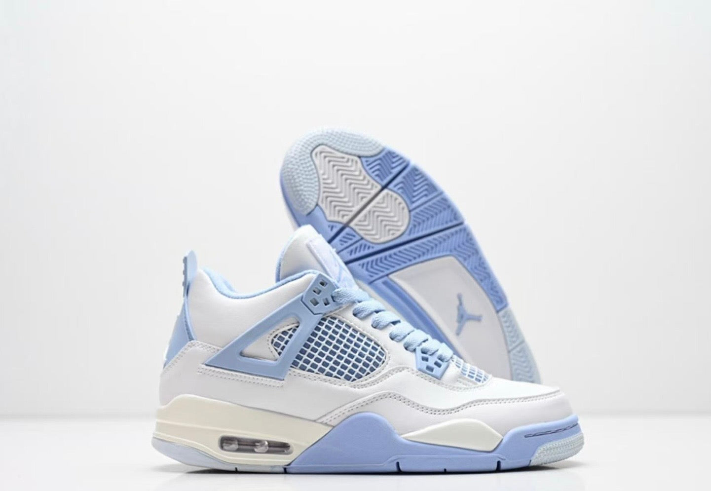 Nike Air Jordan 4 Retro "Forget Me Not" / "Aluminum"