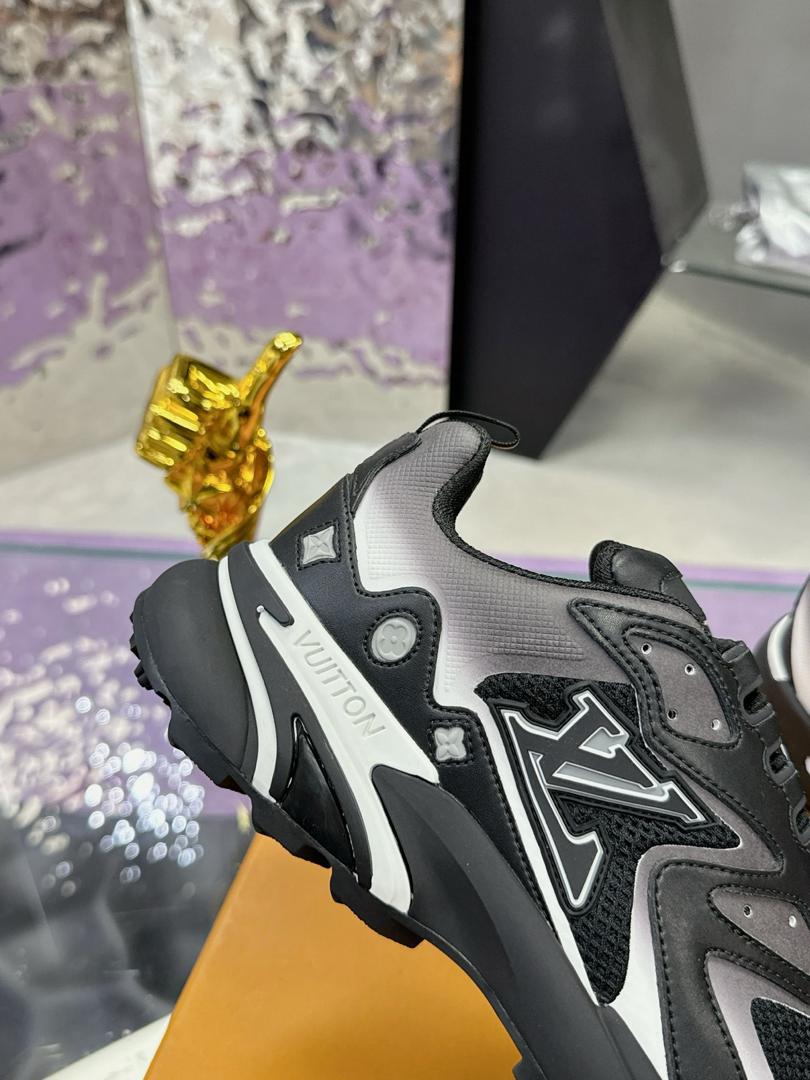 LV Louis Vuitton Trainer (Novo Modelo)