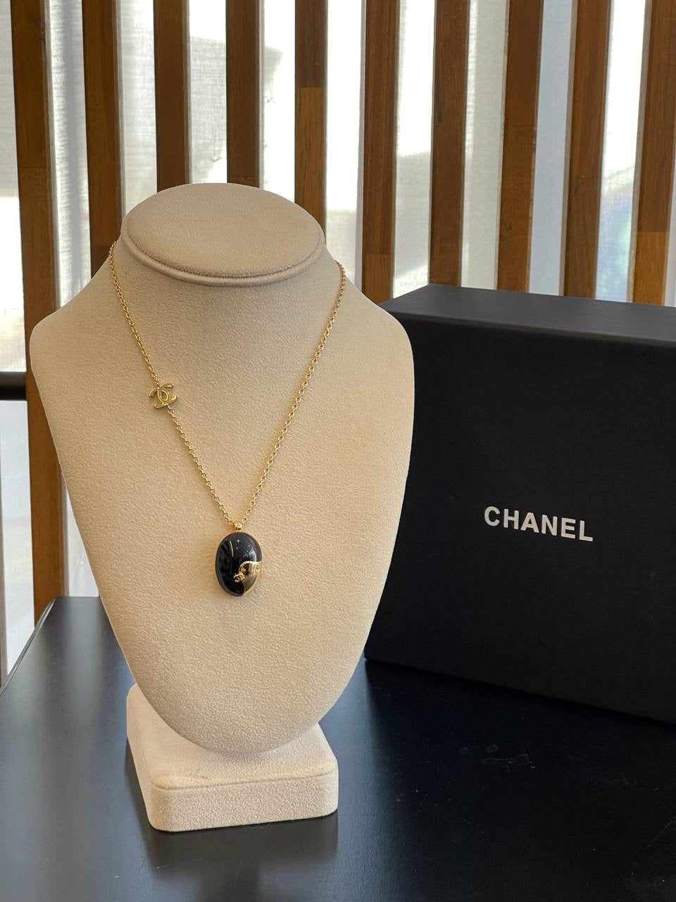 Colar Chanel Métiers d'art 2026