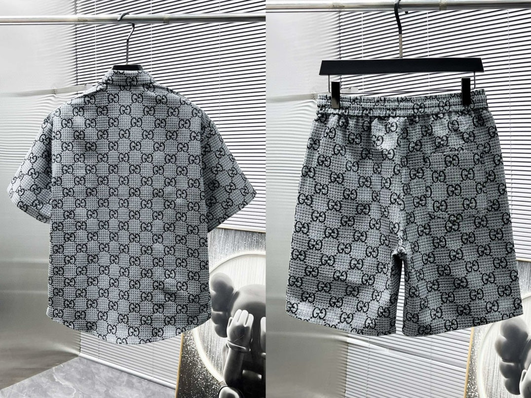 Conjunto GG Gucci monogram