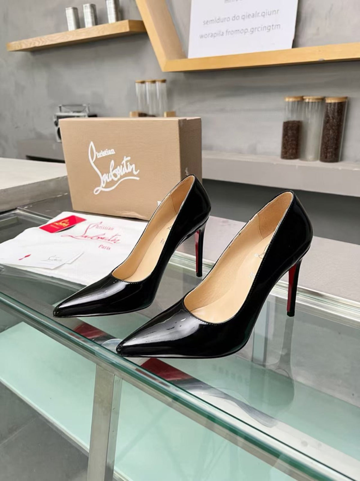 Salto alto Christian Louboutin "Tino"
