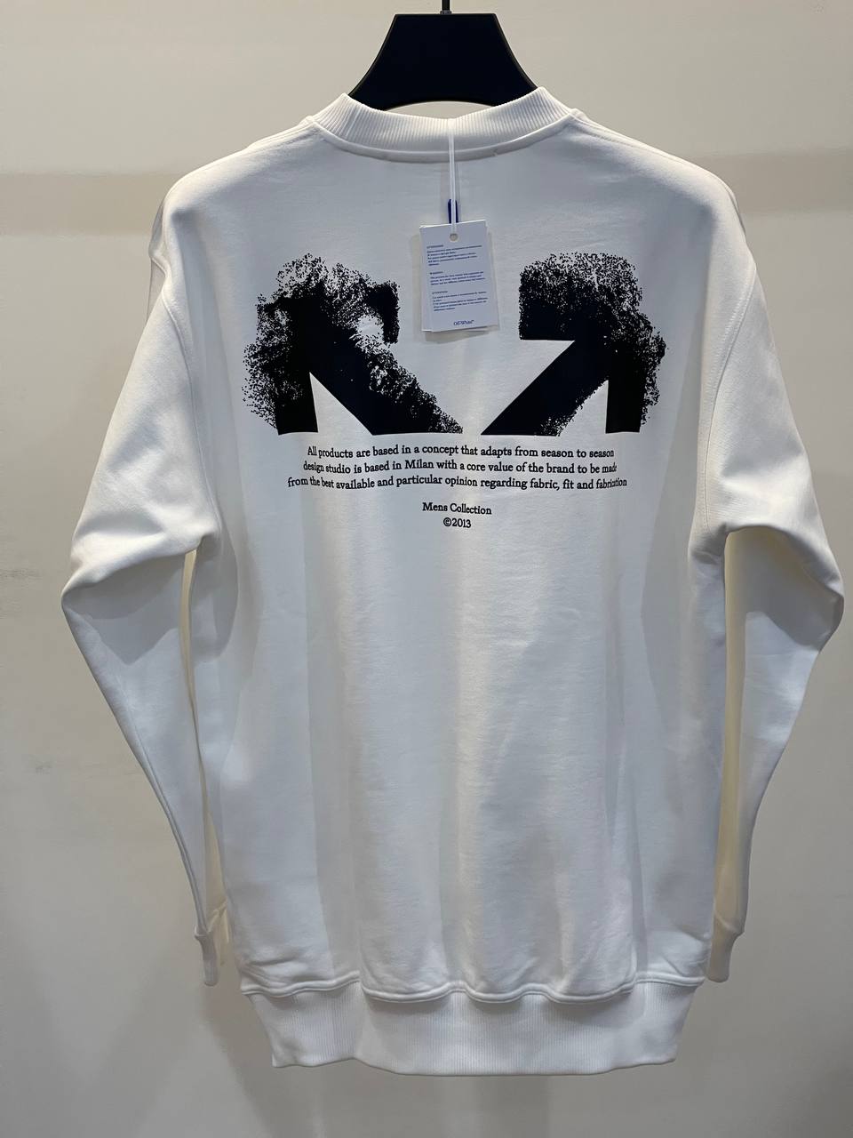Sudadera blanca hueso
