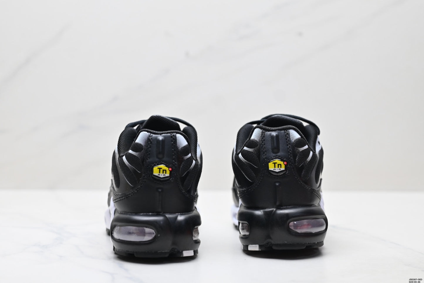 Nike Air Max Plus TN - VENOM V2
