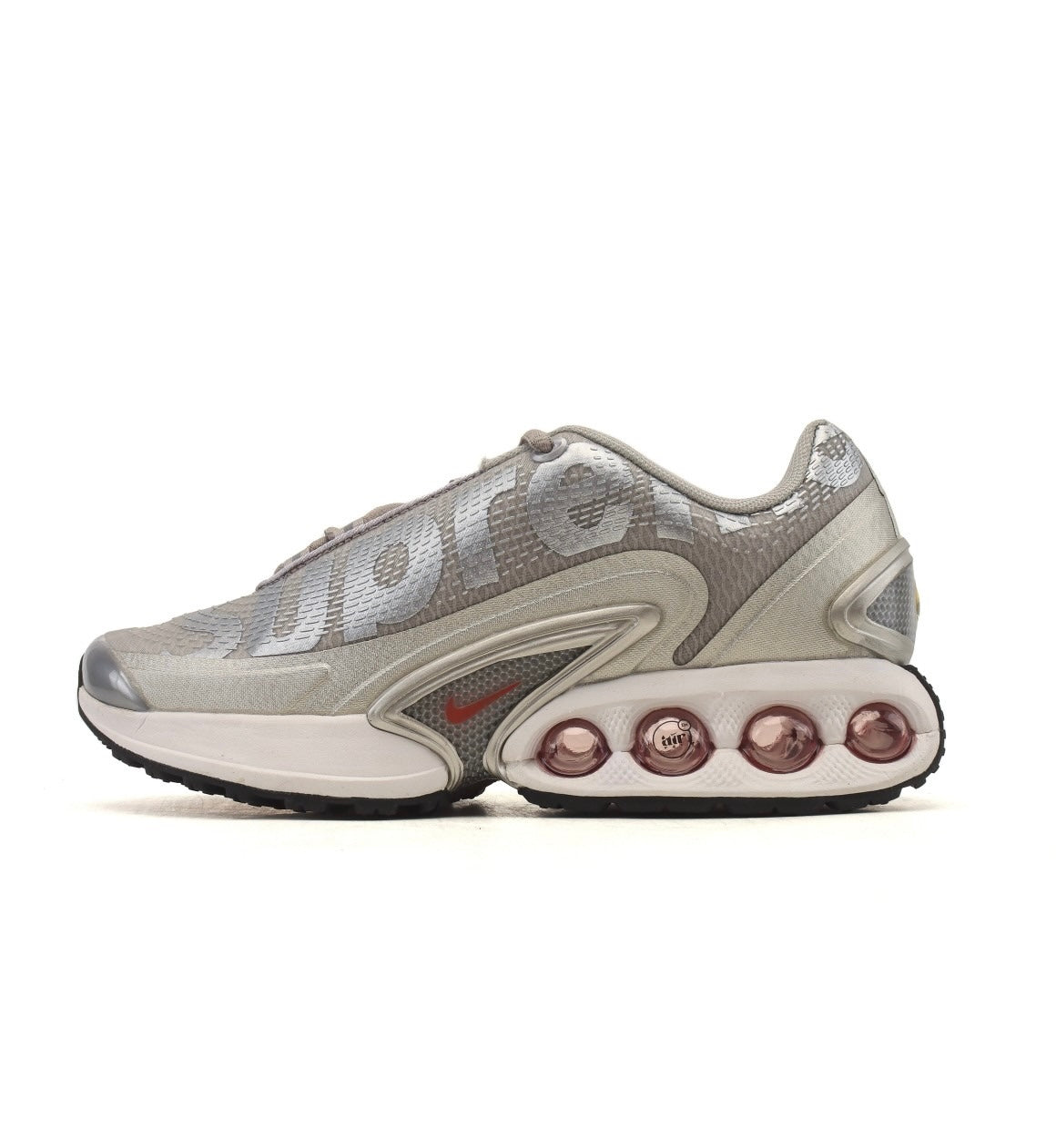 Nike x Supreme Air Max Dn