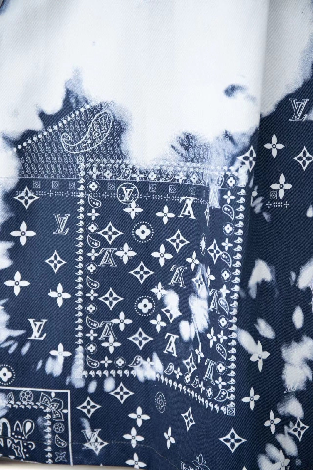 Conjunto LV Louis Vuitton Monograma em ganga