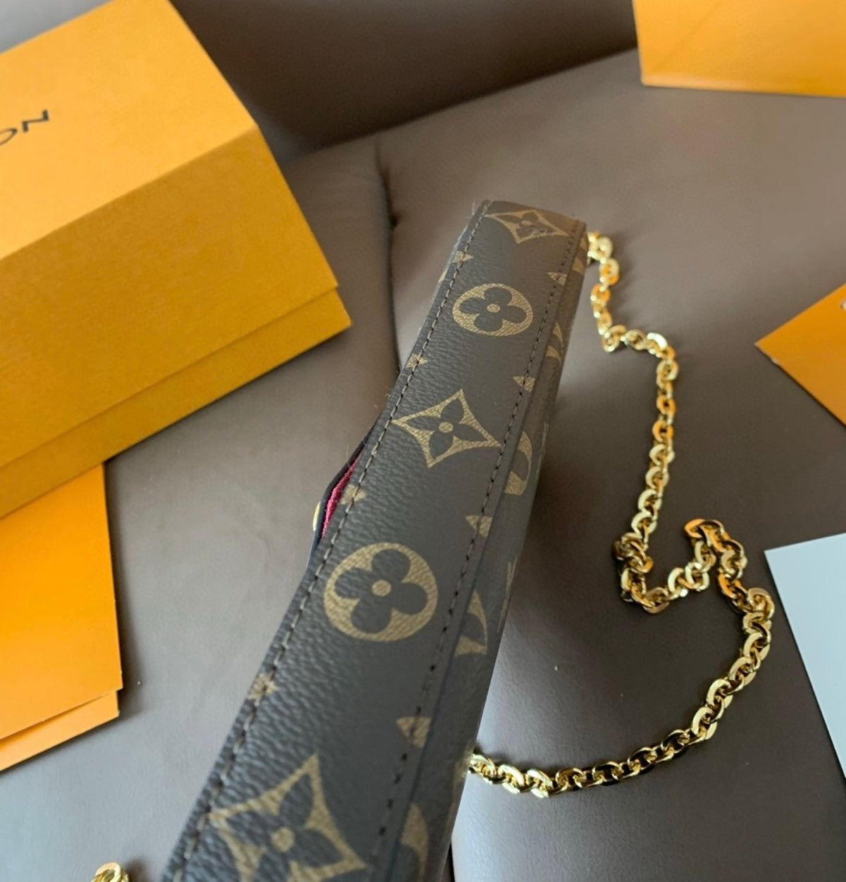 LV Louis Vuitton Pochette Félicie