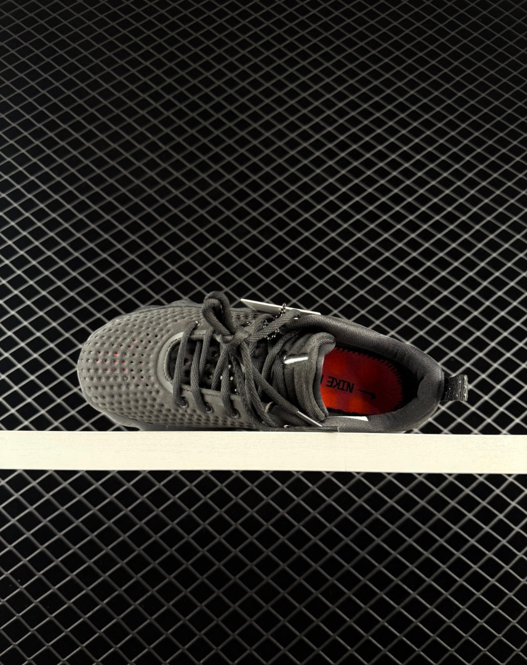 Nike Mind 002 — Black Hyper Crimson