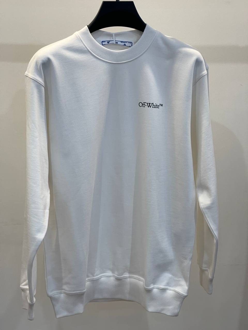 Sudadera blanca hueso