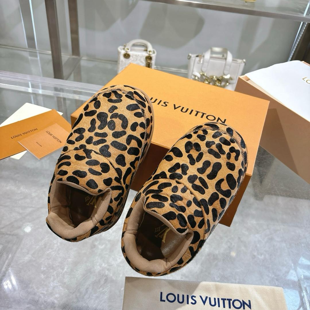 LV Louis Vuitton Yeti