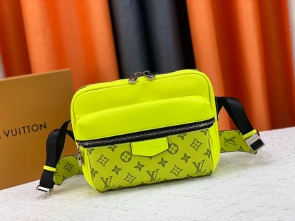 LV Louis Vuitton Monogram Eclipse
