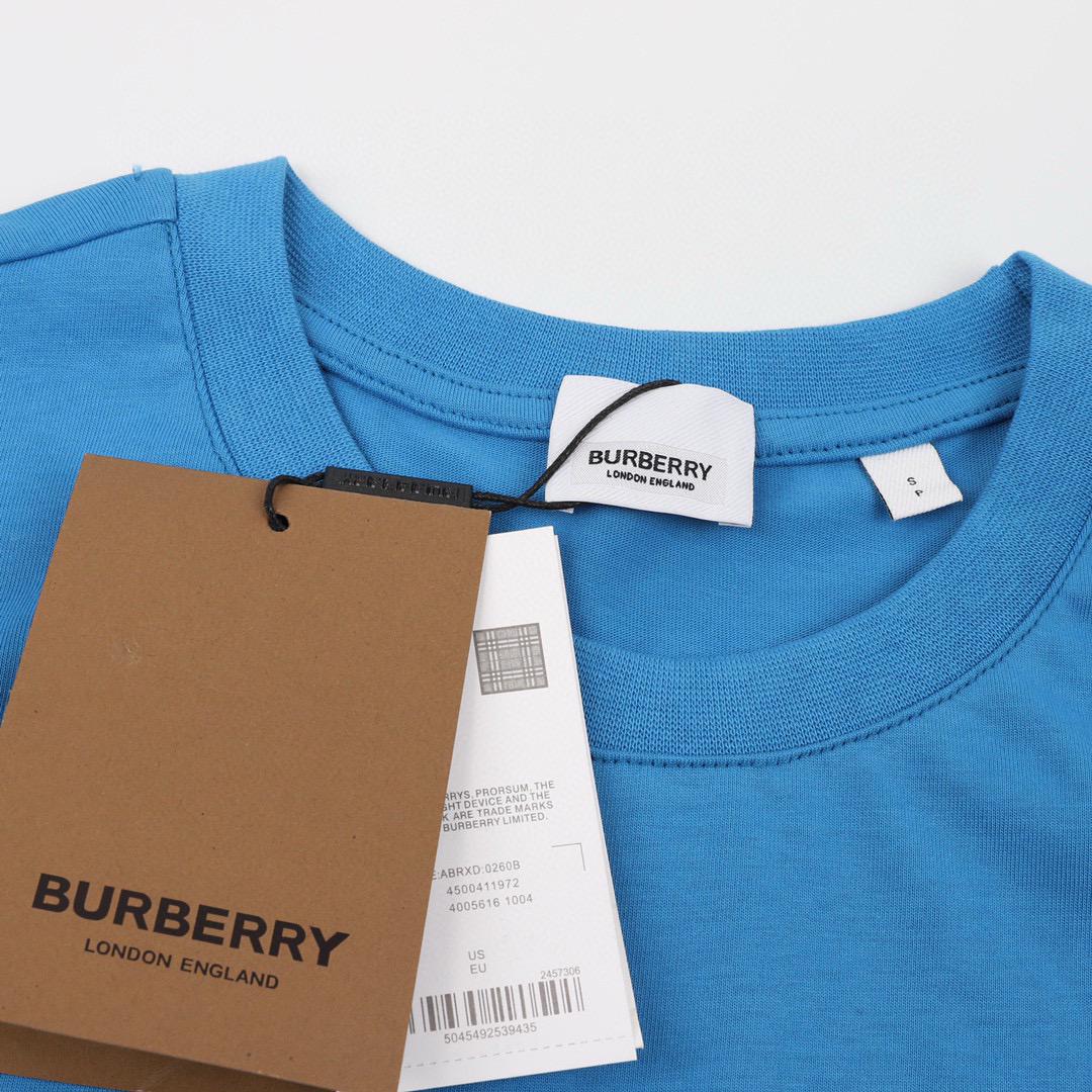 Burberry T-shirt