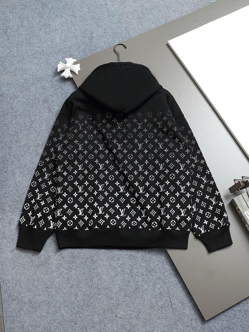 Louis Vuitton Monogram Sweatshirt