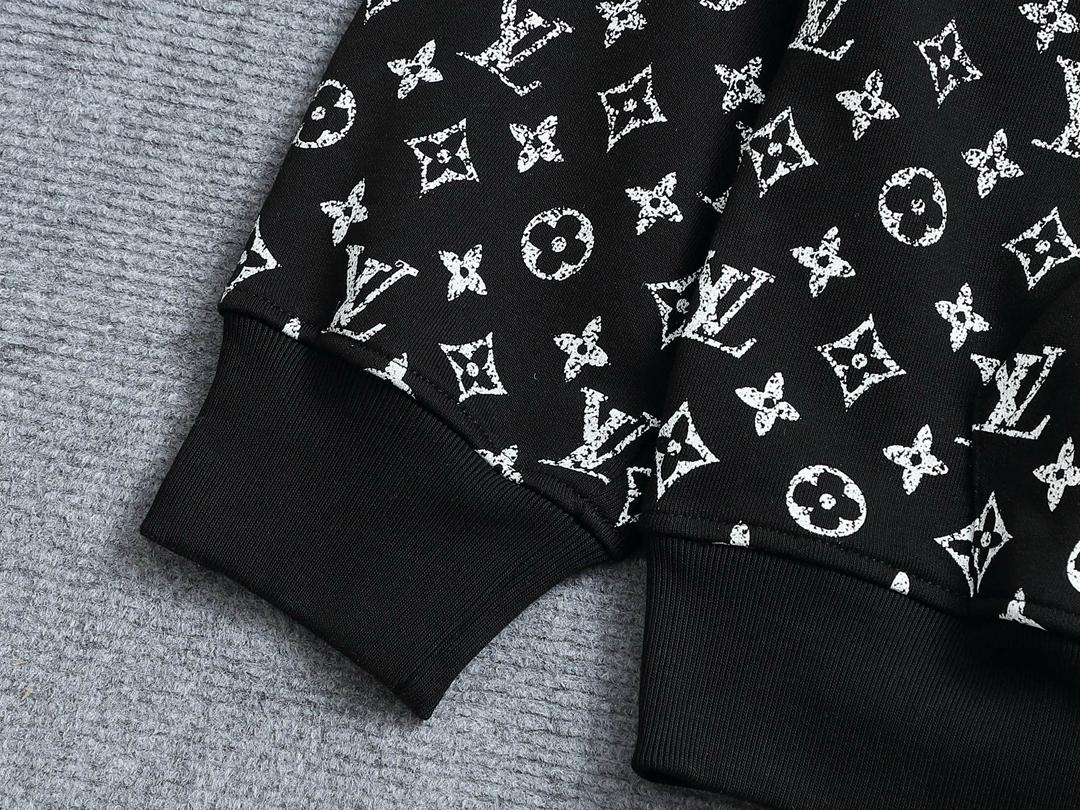 Louis Vuitton Monogram Sweatshirt