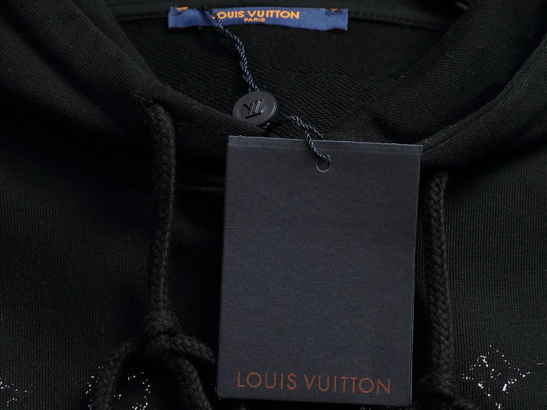 Louis Vuitton Monogram Sweatshirt