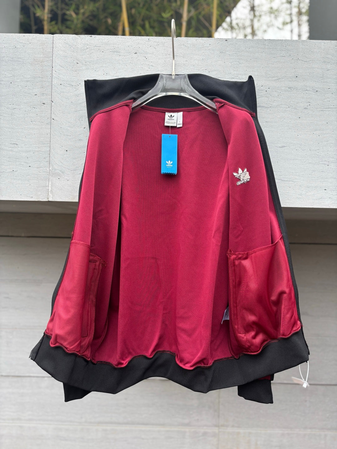 Adidas Originals Campera de punto Burdeos + Negro