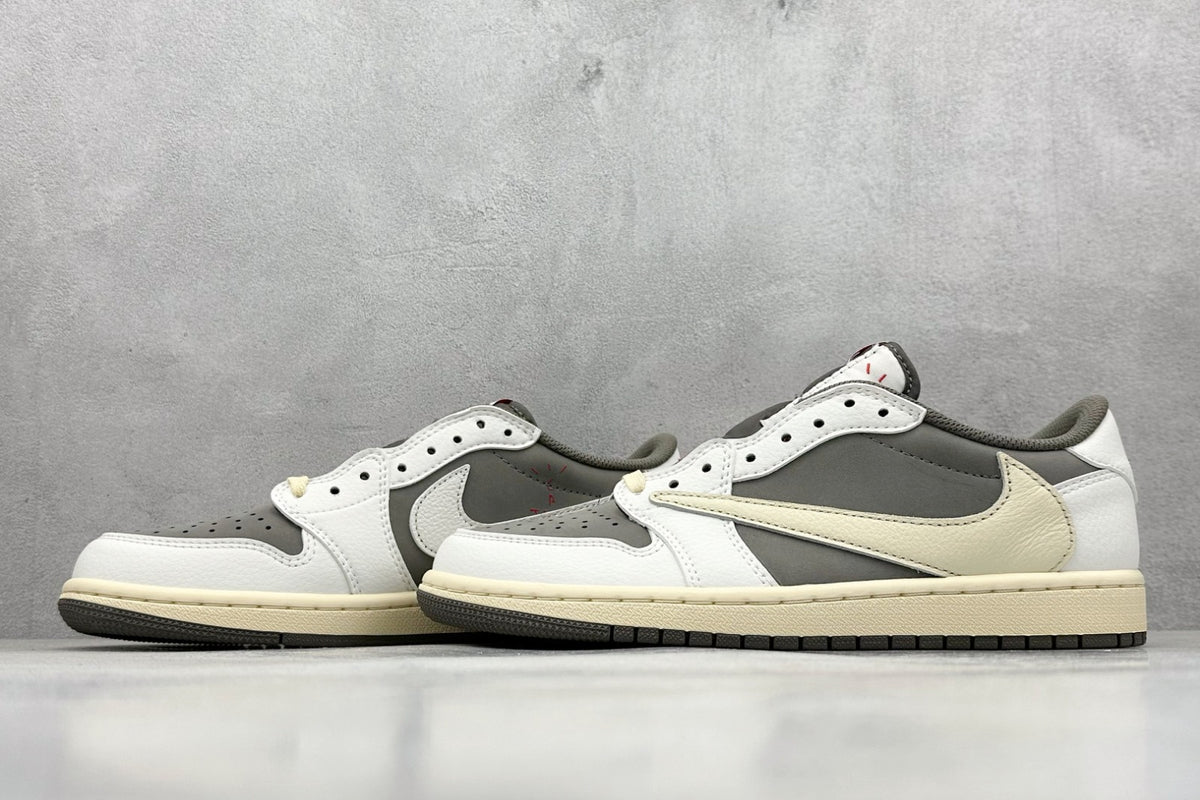 Air Jordan Dunk Travis Scott x Air Jordan 1 Low