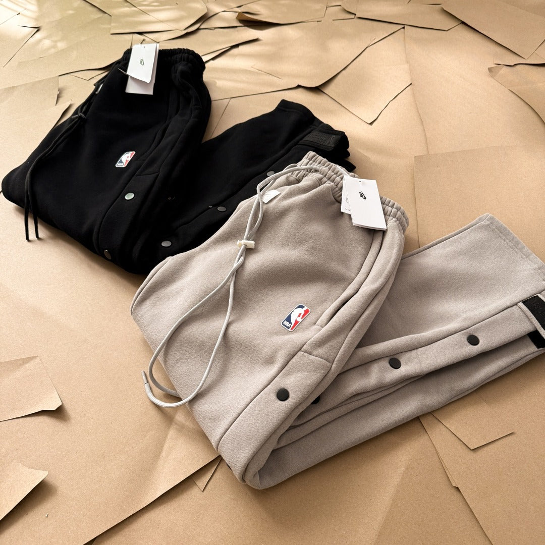 Calça Nike x Fear of God Warm-Up Tear Away